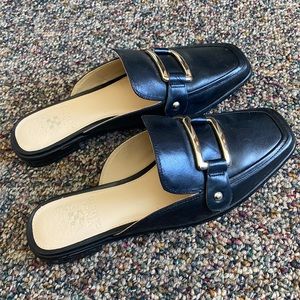 Vince Camuto leather mule